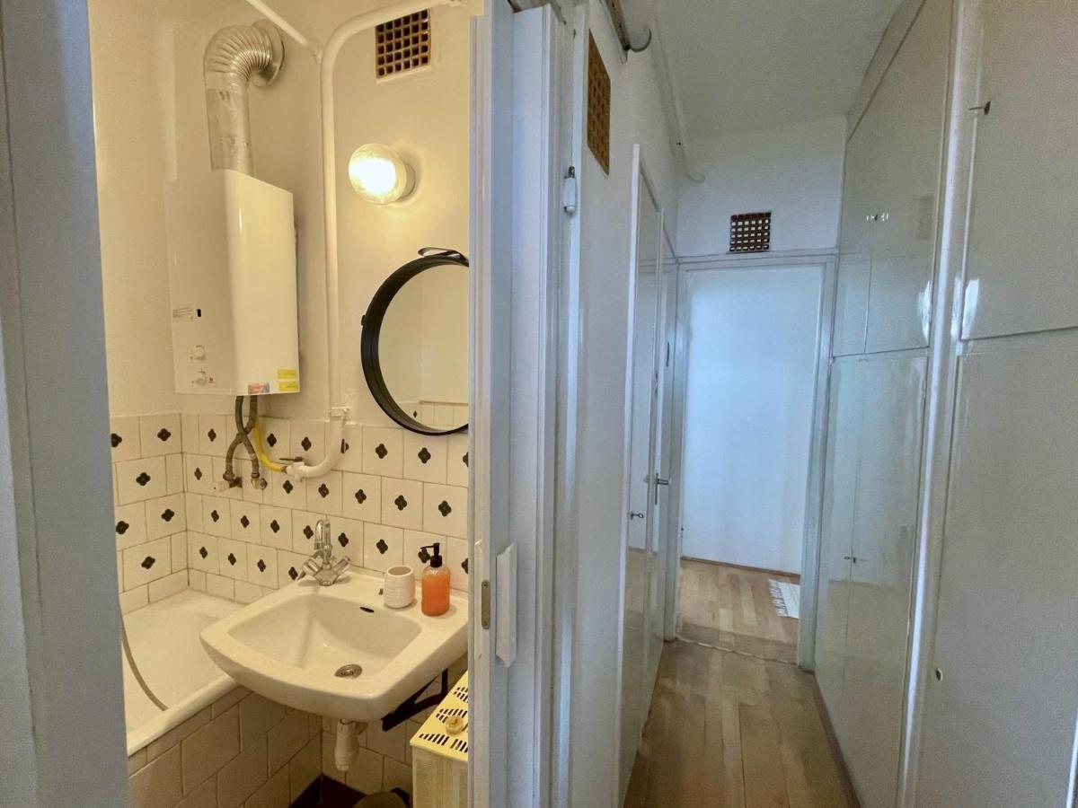 Nosztalgia Apartman Lägenhet Veszprém Exteriör bild