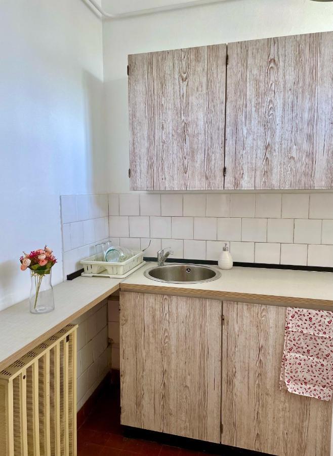 Nosztalgia Apartman Lägenhet Veszprém Exteriör bild