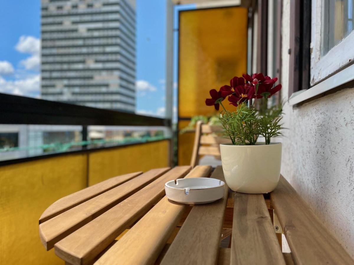 Nosztalgia Apartman Lägenhet Veszprém Exteriör bild